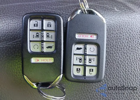 2019 Honda Odyssey Ex-L из США, поврежденный, VIN 5FNRL6H78KB093907